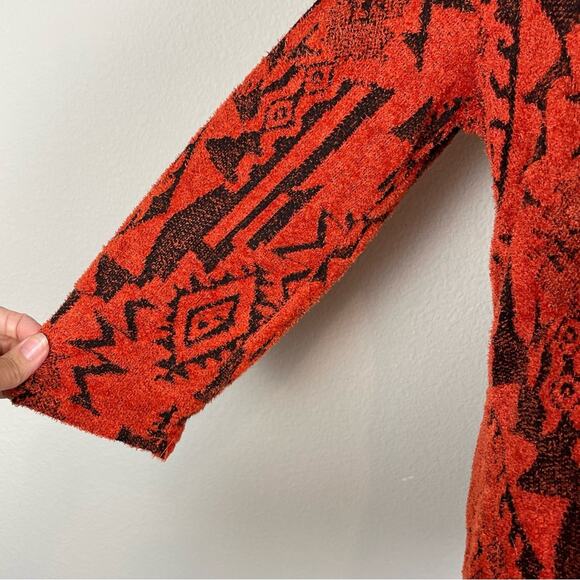 Ali Miles Orange Black Fuzzy IKat Print Cowl Neck Sweater Top Medium - Picture 5 of 9
